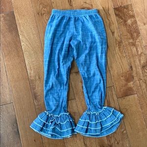 Boutique Cheeky Plum Chambray pants w/ruffle ( 5T)